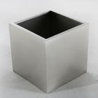 立方体のシンプルな設計304 50cmのステンレス鋼の庭の容器